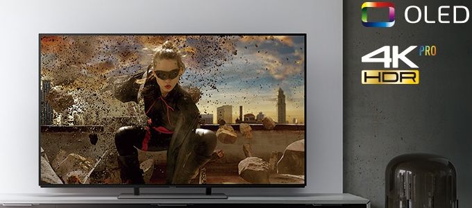 OLED-tévé Panasonic-módra