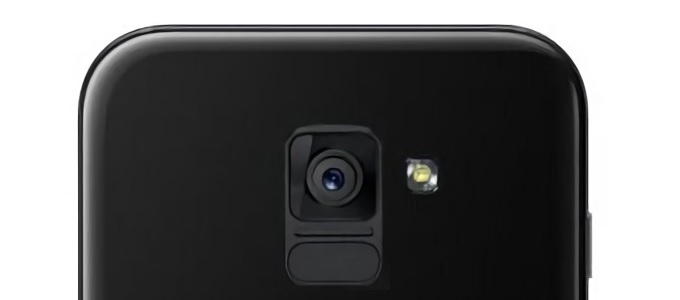 Képeken a 2018-as Galaxy A5 és A7