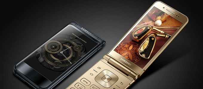 Újra divatba jönnek az összecsukható telefonok