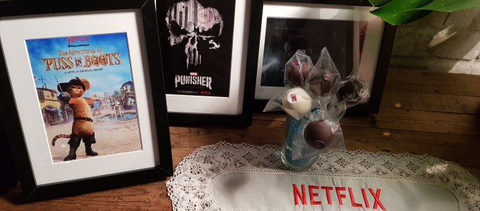 Interaktív sorozatokra építene a Netflix