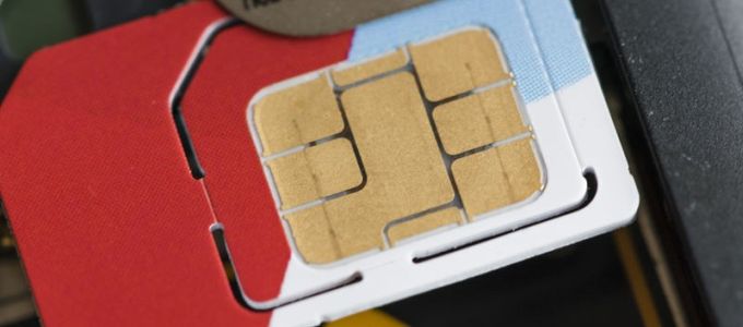 3,5 millió feltöltõkártyás mobilnál lesz idén adategyeztetés