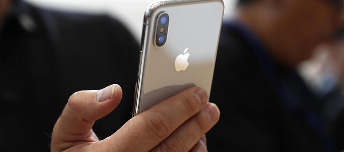 Csökken az iPhone forgalma és máris búcsúzik az iPhone X