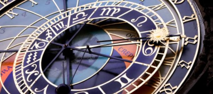 Felülvizsgálja az évi kétszeri óraátállítást az Európai Parlament