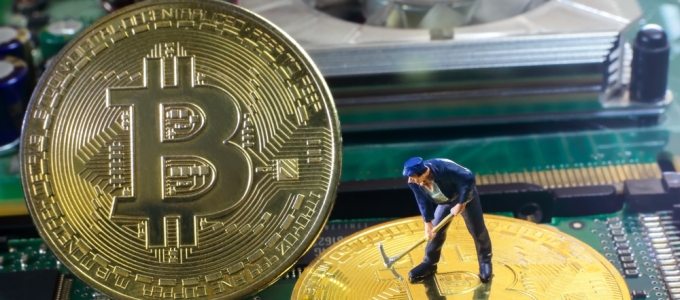 Iránban áramszüneteket okoz a bitcoin-bányászat