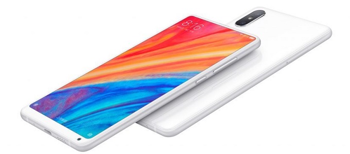 Itt a Xiaomi csúcstelefonja