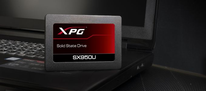 960 GB kapacitású SSD-vel jelentkezett az Adata