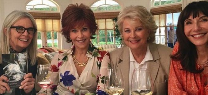 Vicces szinkronizált elõzetest kapott Az alkony ötven árnyalata