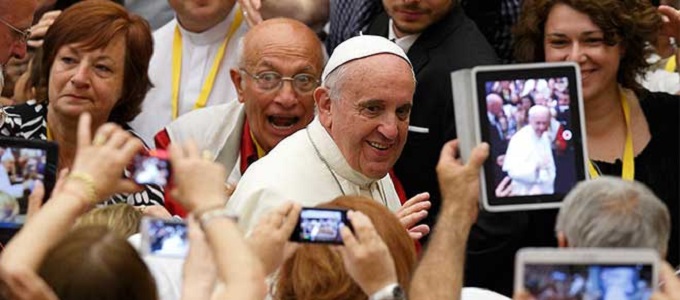 Ördögûzésre használják az okostelefonokat