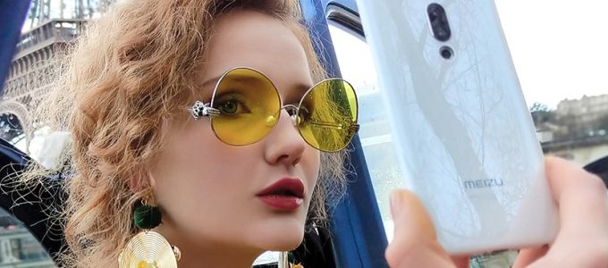 Három telefont mutatott be a Meizu