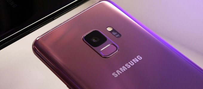 Négy kamerával jön a Samsung telefonja