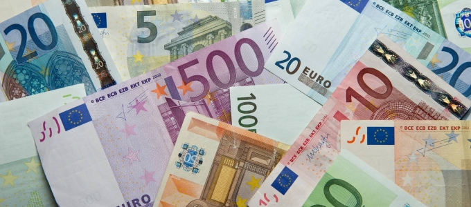 A pénzhamisítás ellen harcol az Adobe