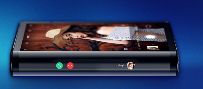 Itt az elsõ hajlékony okostelefon