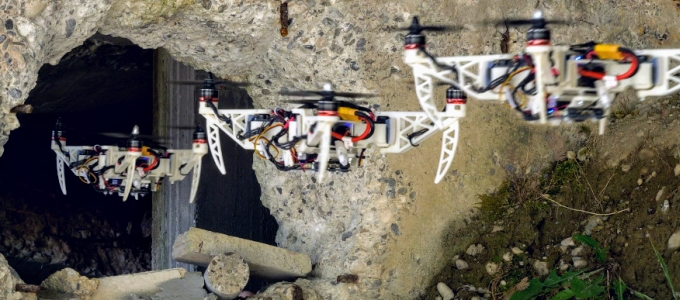 Szûk helyeken összehajtja magát egy új drón