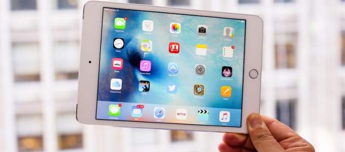 Az iPad mini 5 gyártási költségein spórolna az Apple