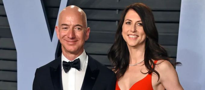 Válik Jeff Bezos, az Amazon tulajdonosa