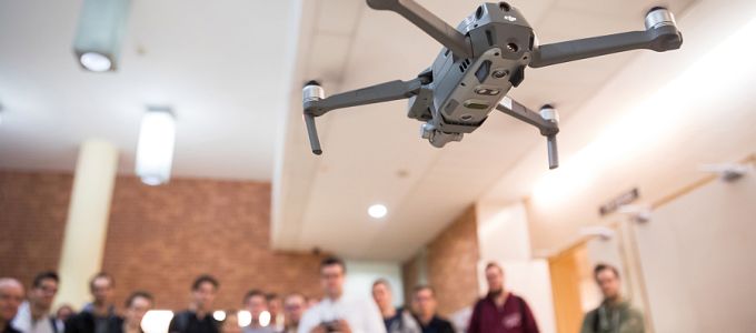Drónvezetési kurzust indított az Óbudai Egyetem