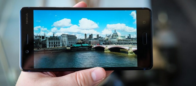 Kínába küldtek adatokat a Nokia-telefonok