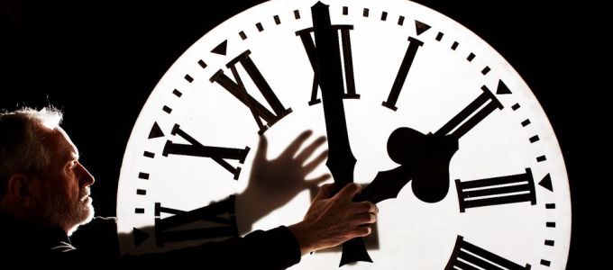 Az Európai Parlament támogatja az óraátállítás eltörlését