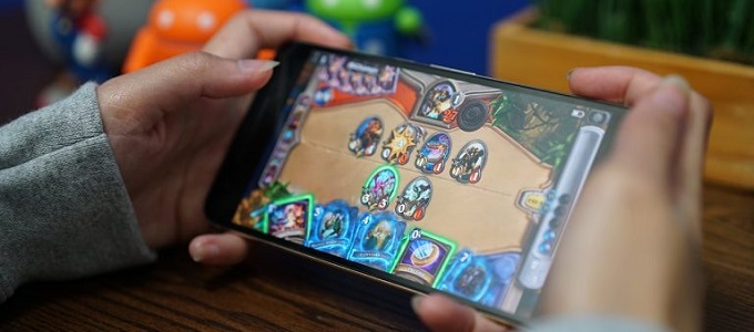 A játékosok többsége már mobilra váltott