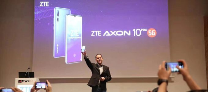 Itt a ZTE 5G-telefonja
