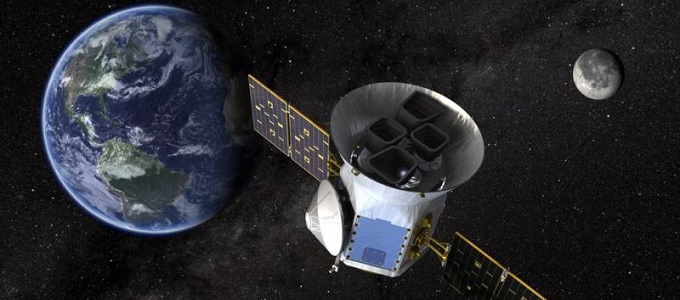 Érdekes exobolygókra bukkant a TESS-teleszkóp