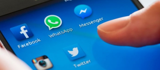 Reklámok kerülhetnek a Facebook Messenger chatbeszélgetéseibe