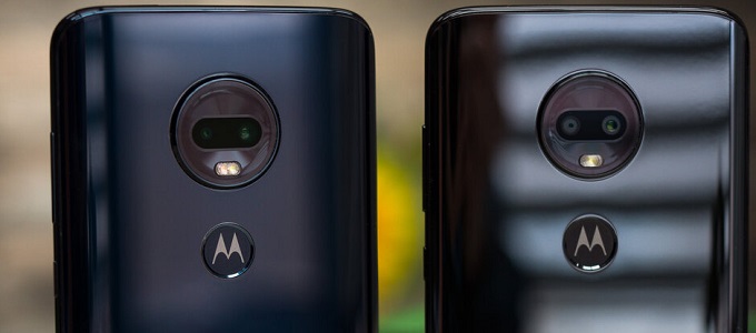 Tripla-kamerával jön a Moto G8