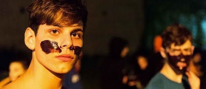 Ragadozók: elõzetest kapott a Gomorra írójának könyvébõl készített film