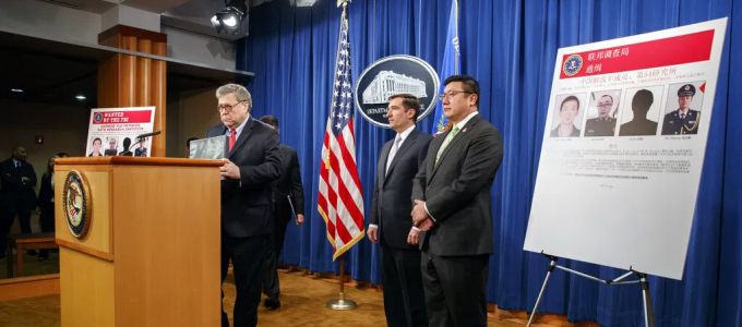 100 millió amerikai adatainak ellopásával vádolja Washington a kínai haderõ négy tagját