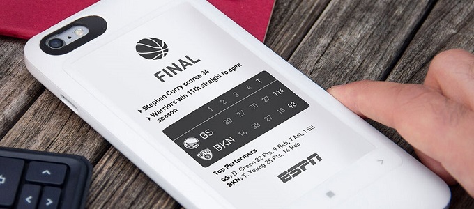 Jön a színes e-ink okostelefon