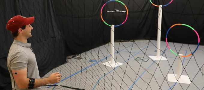 Drónirányítás gesztusokkal