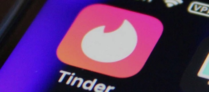 Tinder: jönnek a videórandik