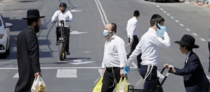 Nem figyelhetõek meg a koronavírus-fertõzöttek telefonjai Izraelben