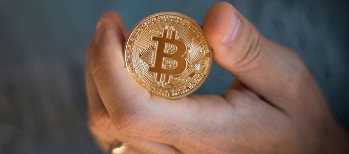 Nehezen fogadják el a salvadoriak a bitcoint