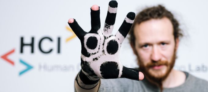 Új funkciókkal láthatók el a ruhák