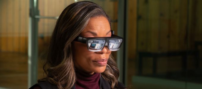 Új kiterjesztett valóság szemüveg a Lenovótól