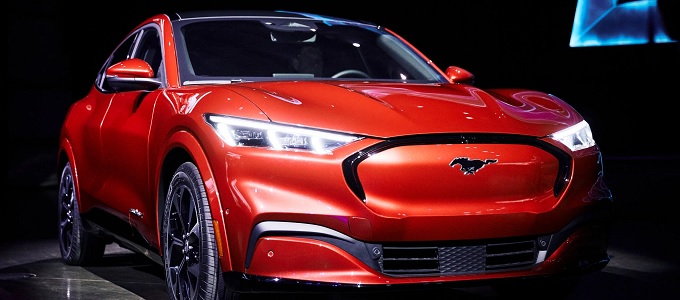 A Ford és a VW eredne a Tesla nyomába