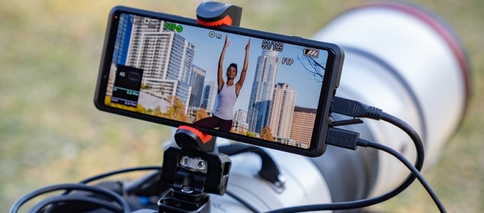 2500 dolláros telefont mutatott be a Sony