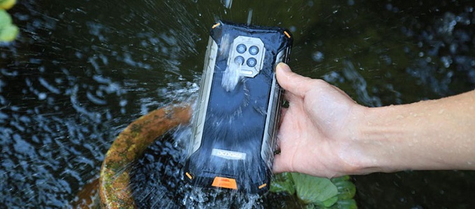 Hatalmas akkumulátort kapott a Doogee telefonja