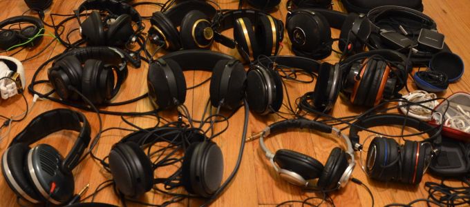 Bármely fejhallgató intelligenssé tehetõ