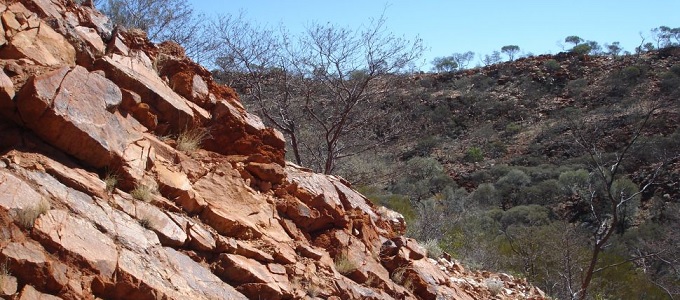 3,6 milliárd éve indult el a tektonikus mozgás