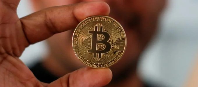 pénzt kereshet a bitcoinnal