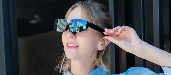 OLED-paneles szemüveg a TCL-tõl