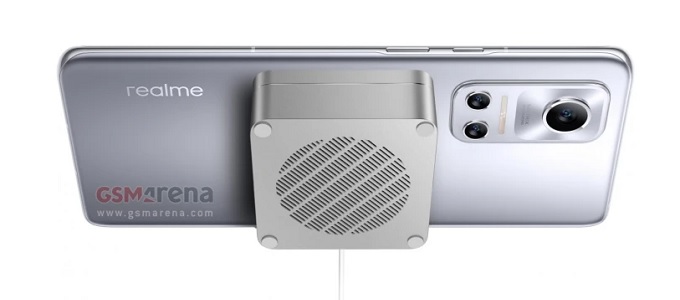 Mágneses töltéssel jön a Realme telefonja