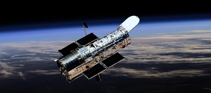 Holt galaxisokat fotózott a Hubble