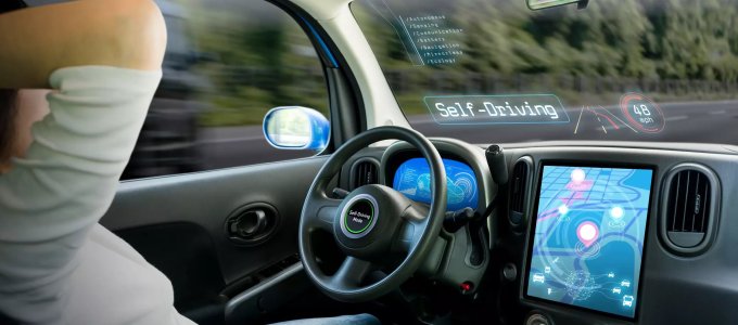 Nagy-Britannia - nézhetõk tartalmak a mozgó autonóm autók kijelzõin