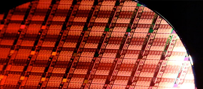 Szürkeimporttal küzdenek a szankciók ellen az oroszok