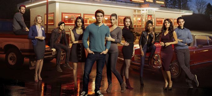 Jobbra-balra hullanak a képregényes tévésorozatok