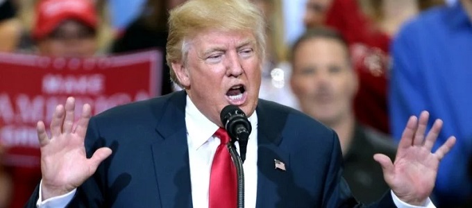 Letiltotta a Google Trump appját