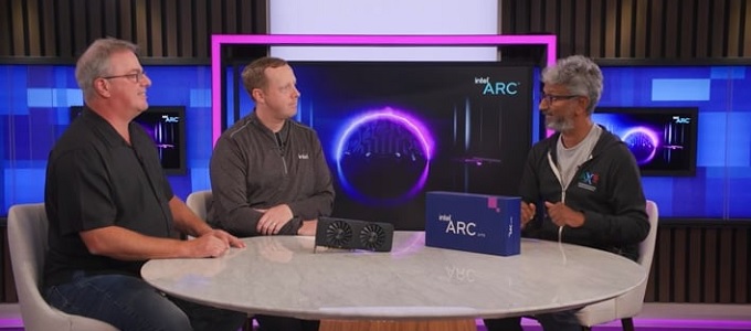 Intel: egy tápcsatlakozó is elég